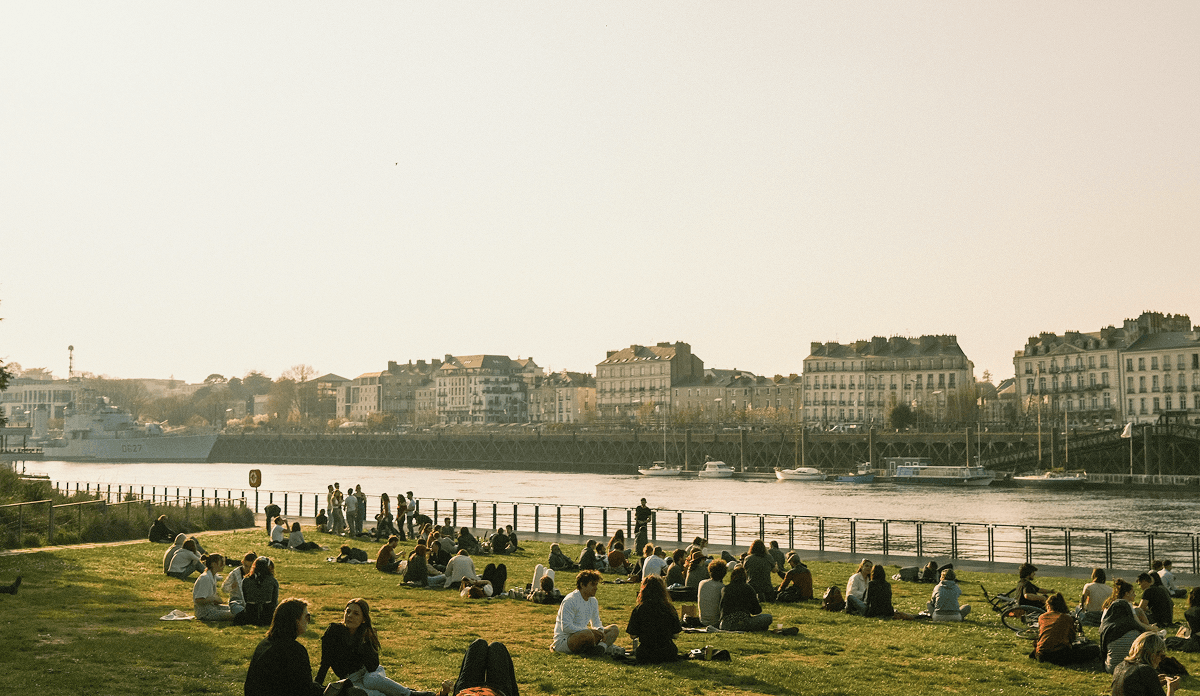 Vue de Nantes, ville desservie par la Laverie des Sneakers