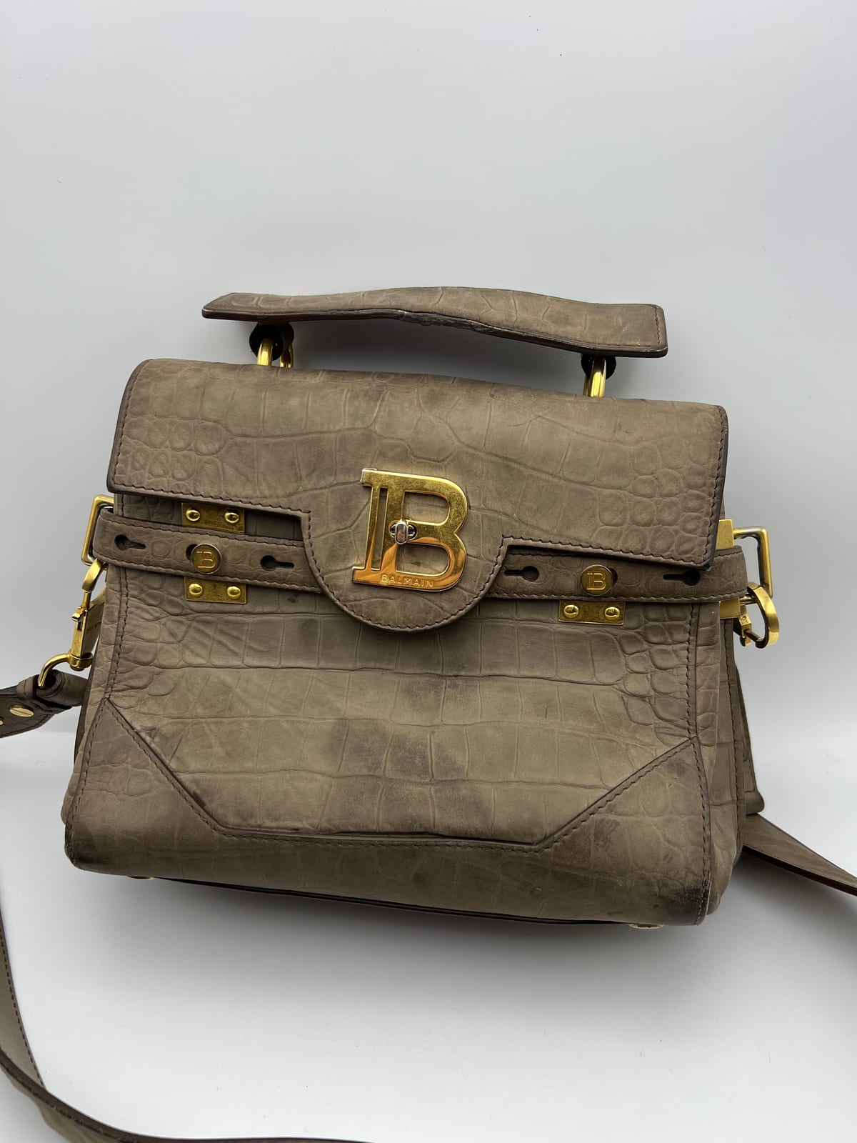 Sac Balmain B-Buzz taupe avant sa prise en charge dans notre atelier