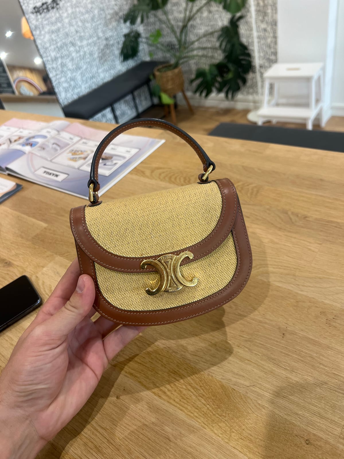 Sac Céline bicolore avant sa prise en charge dans notre atelier