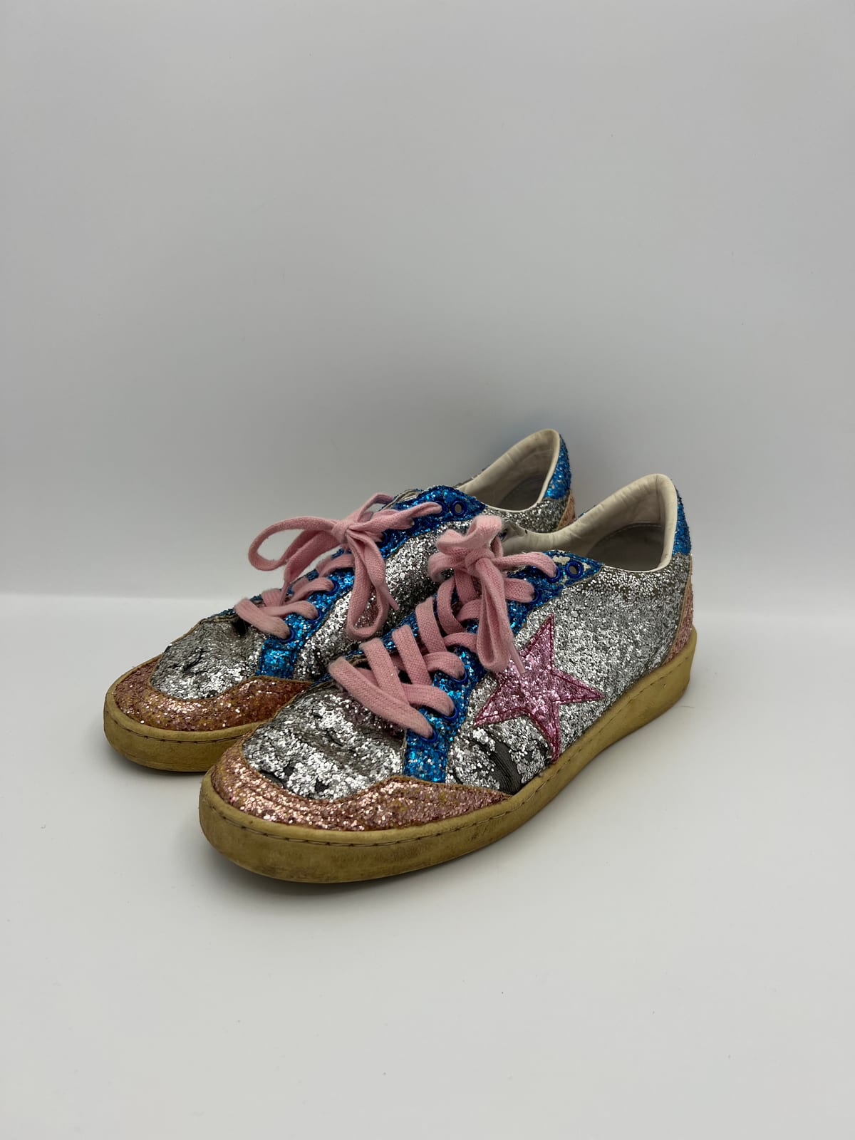 Golden Goose Ball Star avant nettoyage dans notre atelier