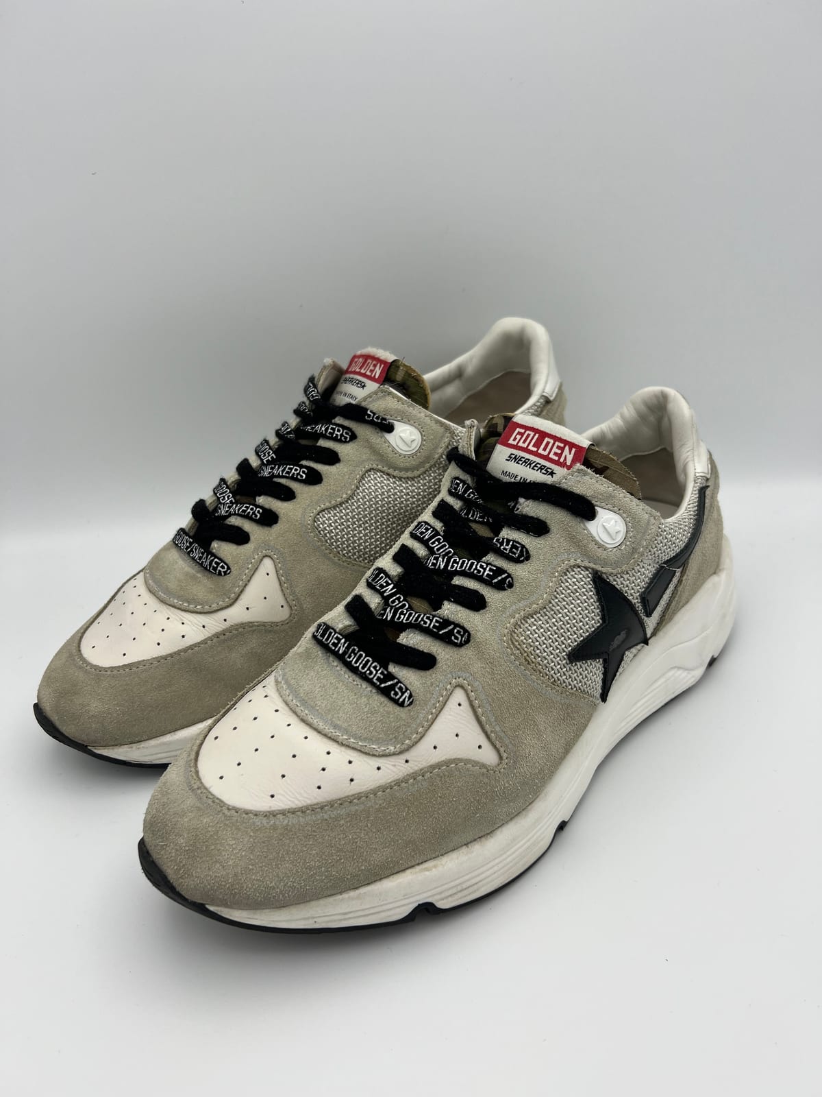 Golden Goose Running Sole après nettoyage et rénovation dans notre atelier