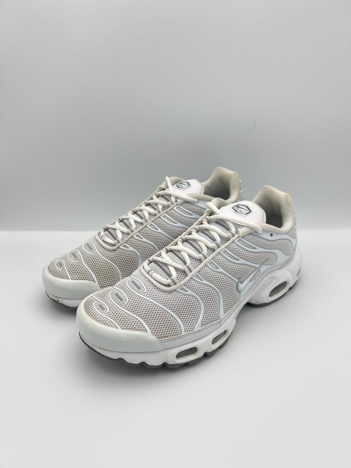 Nike Air Max Plus après les soins dans notre atelier