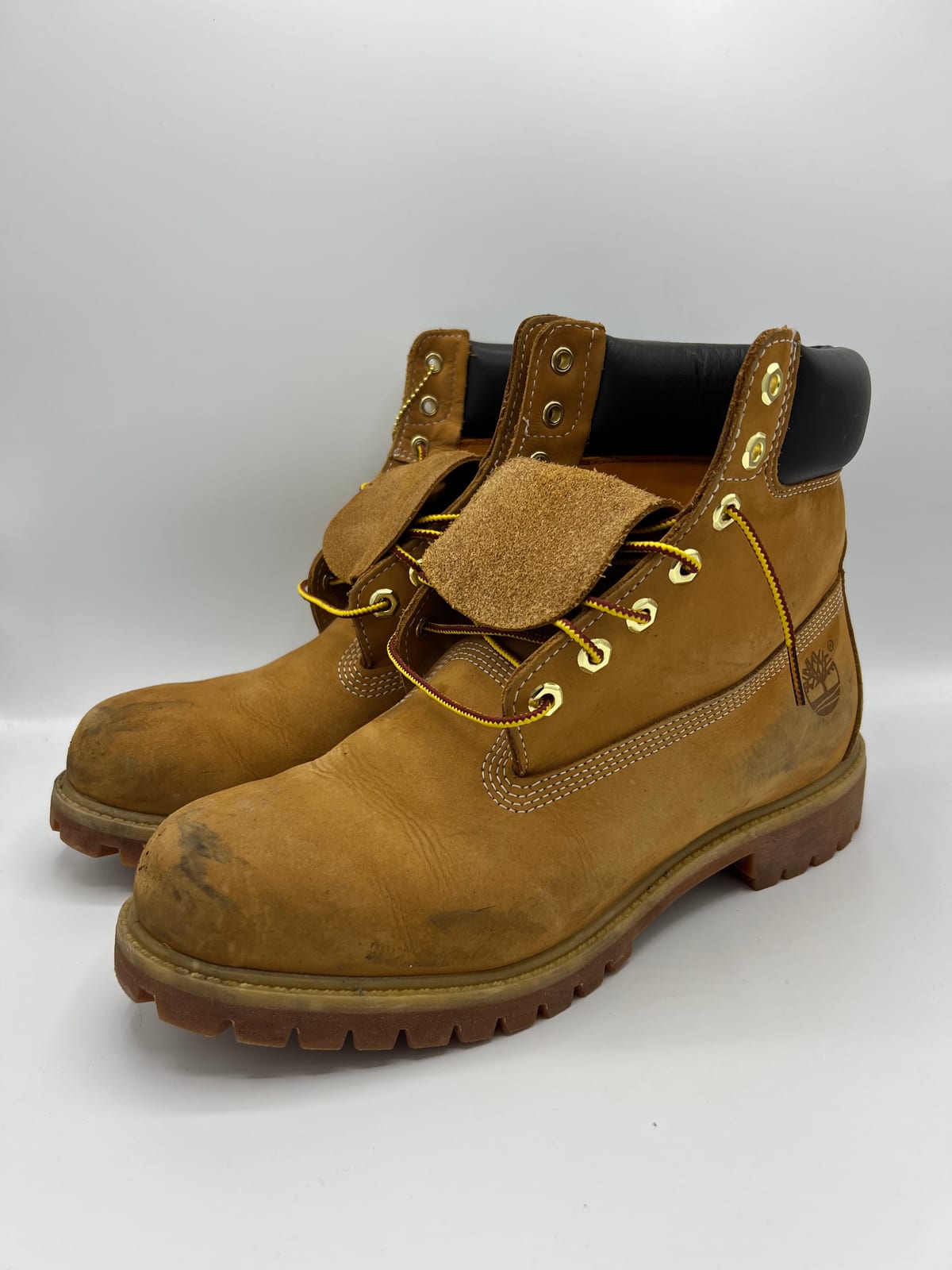 Bottines Timberland 6-Inch avant les soins dans notre atelier